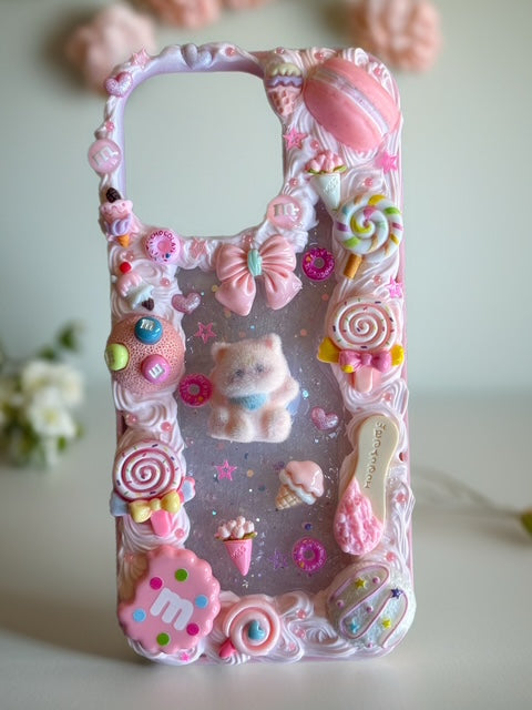 Sweet Dream Kitty Phone Case – Pink Cream Glue 3D Dessert Design (15 Pro / 16 Pro)